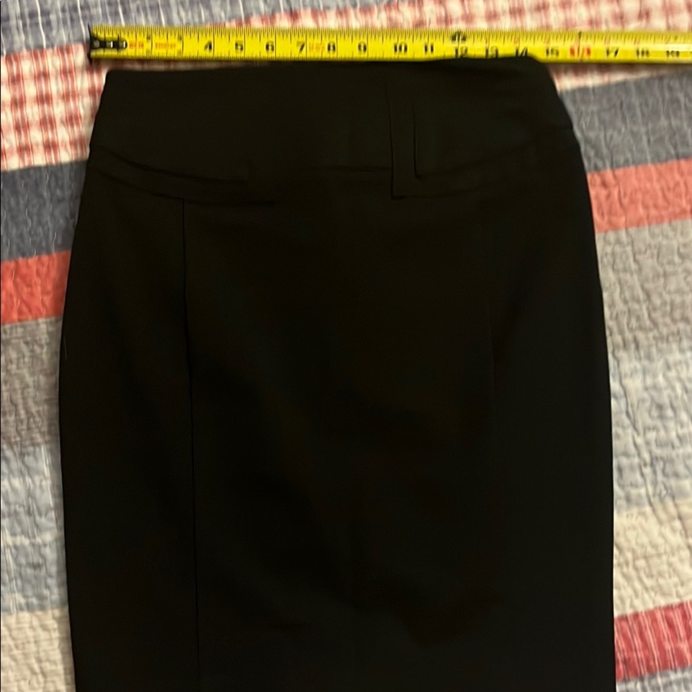Classic Express Black Pencil Skirt